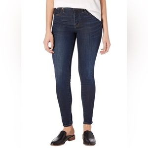 Madewell mid-rise skinny jean, size 29